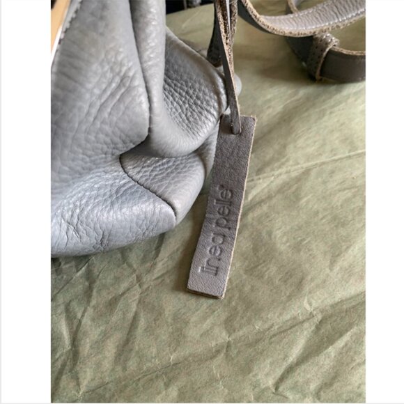 LINEA PELLE Ryan Slate Drawstring Bucket Crossbody Bag Slight Damage PLEASE READ - Picture 9 of 10